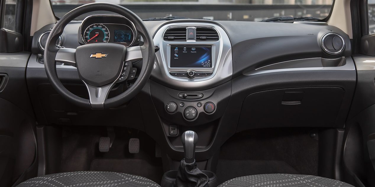 Chevrolet Beat Hatchback Interiores